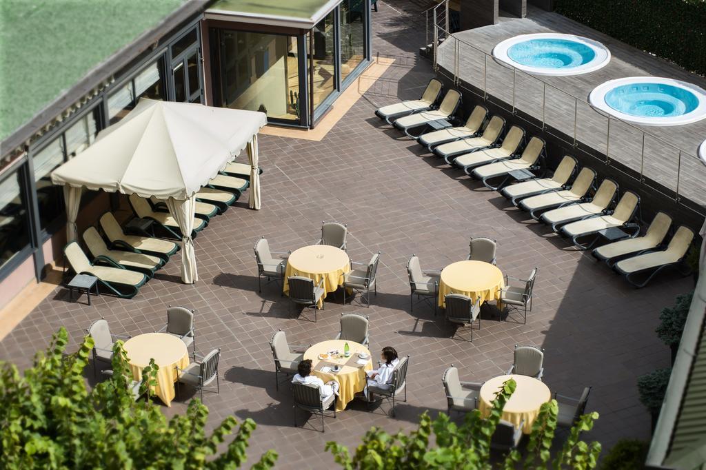 Ambasciatori Place Hotel Fiuggi Kültér fotó