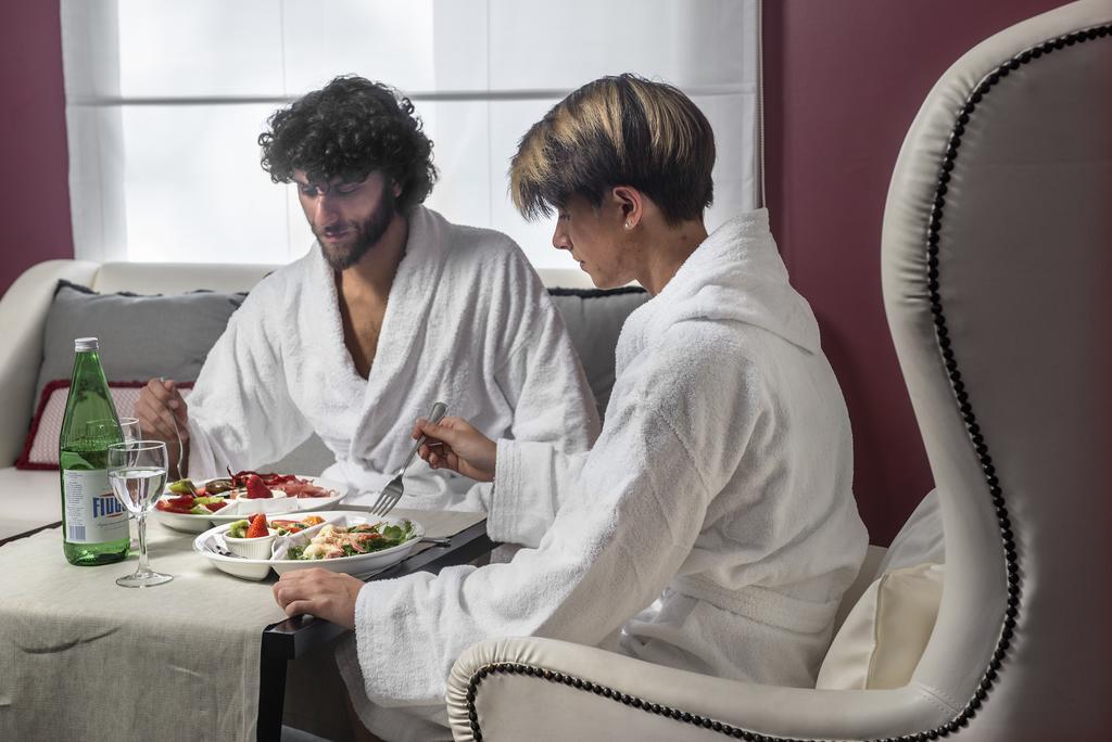 Ambasciatori Place Hotel Fiuggi Kültér fotó