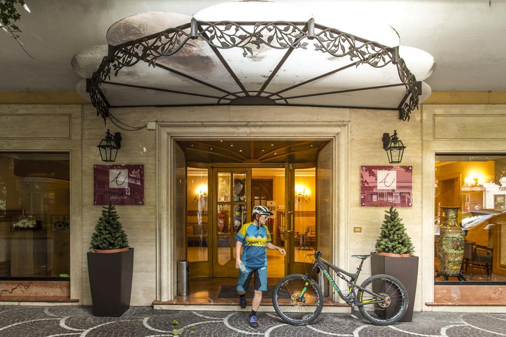 Ambasciatori Place Hotel Fiuggi Kültér fotó